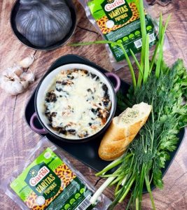 Zirņi ar malto gaļu un sīpoliem ar Garīši produkciju